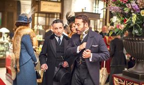 Pan Selfridge II (3/10)