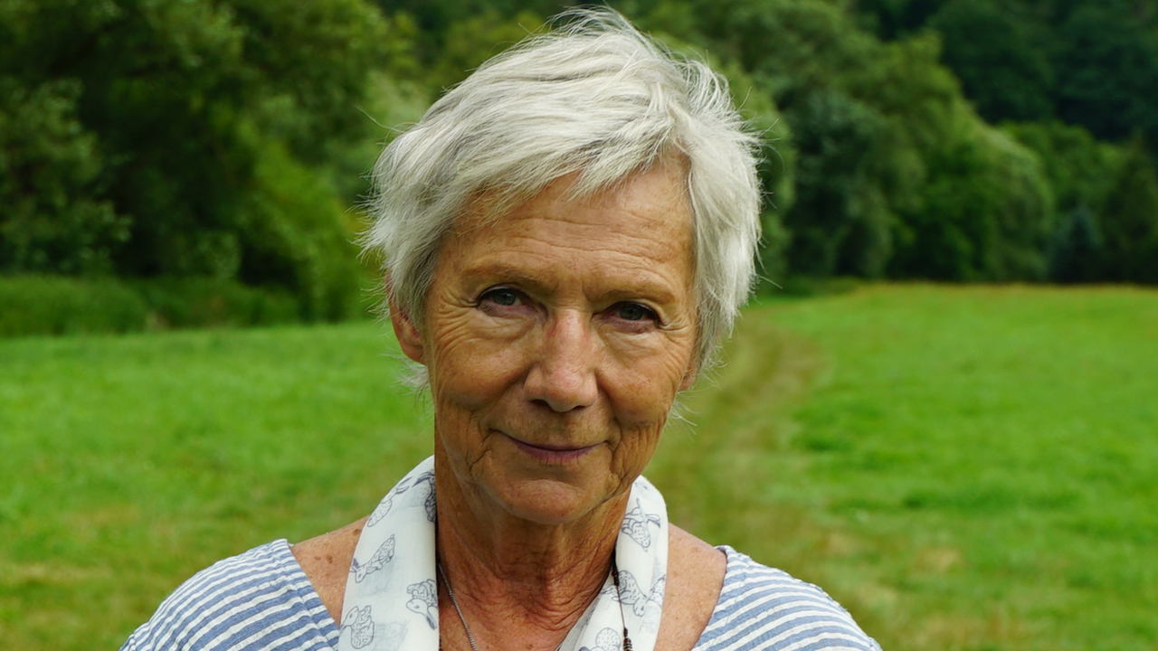 Dana Syslov Kdy Jsem Si Vzala O Osmn Ct Let Star Ho Mu E TtbCG 