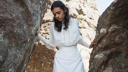 Piknik na Hanging Rock (6/6)