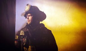 Chicago Fire II (2)