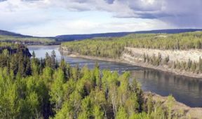 Divoký koridor Skalistých hor: Z Yellowstonu k Yukonu (1)