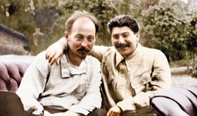 Apokalypsa Stalin: Rudý