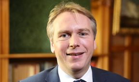 Ve službách Alžběty II