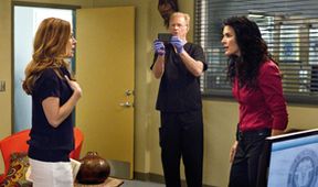 Rizzoli and Isles: Vraždy na pitevně III (1)
