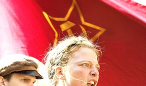 Babylon Berlín (5/16)