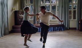 Tančírna na hlavní třídě ’56 (2/3)