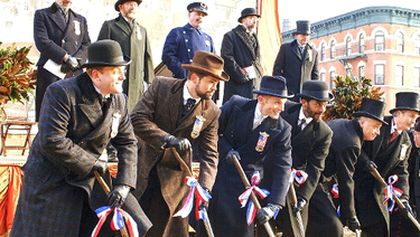 Knick: Doktoři bez hranic II (1)