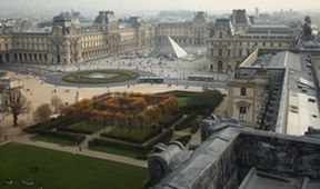 Louvre Story