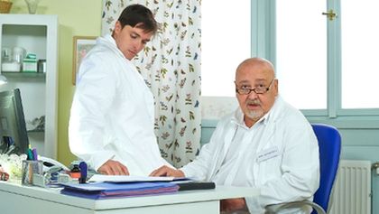 Ordinace v růžové zahradě 2 (449)