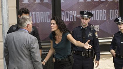 Rizzoli and Isles: Vraždy na pitevně III (1/15)