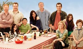 Modern Family X (19/22)