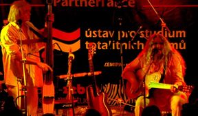 Kaiser & Vokatá v undergroundu, Hudební klub