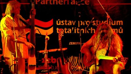 Kaiser & Vokatá v undergroundu, Hudební klub