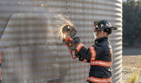 9-1-1: Lone Star IV (9)
