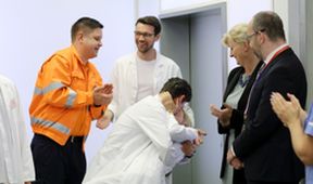 Ordinace v růžové zahradě 2 (322)