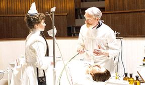 Knick: Doktoři bez hranic II (4)