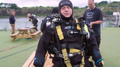 Ross Kemp: Shipwreck Treasure Hunter (4)