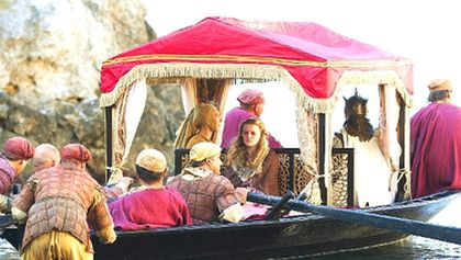 Hra o trůny II (6)