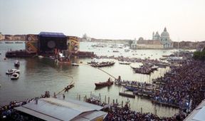 Pink Floyd - Live In Venice