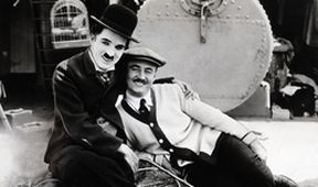 Sydney Chaplin - ve stínu bratra