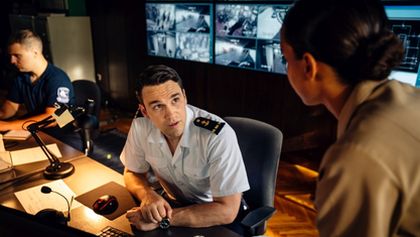 Agent Hamilton II (2/8)
