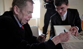 Václav Havel a Dominik Duka: Společný výslech