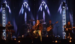Richard Müller, Adela Vinczeová: ONA A ON