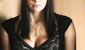 Záhada ostrova Shadow: Stíny loňských Vánoc