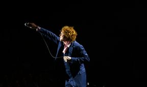 Simply Red v Montreux