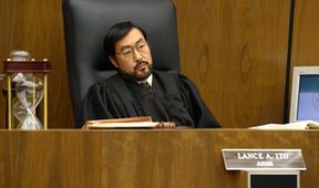 American Crime Story: Lid versus O. J. Simpson (9)