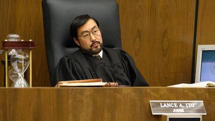American Crime Story: Lid versus O. J. Simpson (9)
