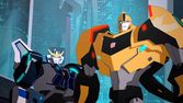 Transformers: Roboti v utajení (3)