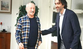 Krejzovi (53)