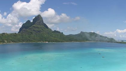 Polynésie, z ostrovů na ostrovy, Kamera na cestách