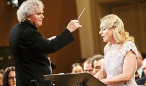 Česká filharmonie - Sir Simon Rattle diriguje Dvořáka a Mahlera