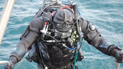 Ross Kemp: Shipwreck Treasure Hunter (1)