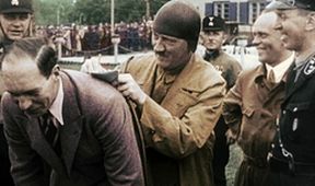 Apokalypsa: Vzestup Hitlera (2/2)