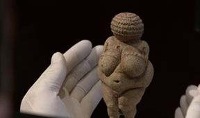 Willendorfská venuše, Mýty a fakta historie