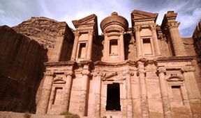 Petra: Tajemství starověkých stavitelů