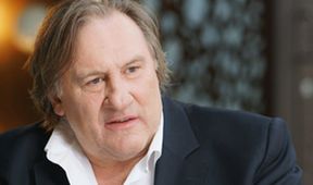 Depardieu - portrét v životní velikosti