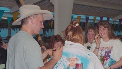 Country Music (8/9)
