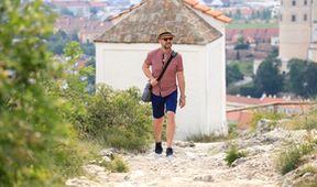Krajinou vína (2/10)