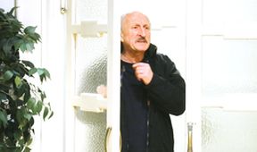 Krejzovi (52)