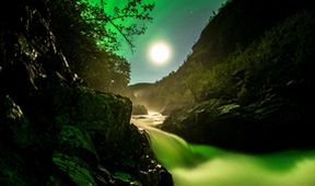 Norské fjordy - život za šera