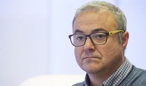Ordinace v růžové zahradě 2 (850)