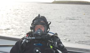 Ross Kemp: Shipwreck Treasure Hunter (3)