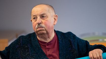Jedna rodina (87)