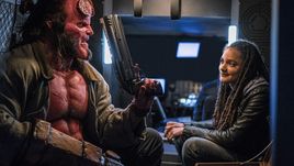 Hellboy: Královna krve