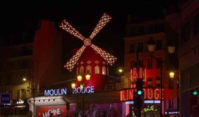 Krásky z Moulin Rouge - pohled do zákulisí, Dokumentární klub