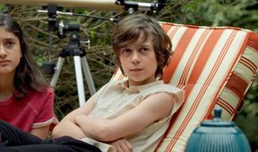 Oliver a bazén